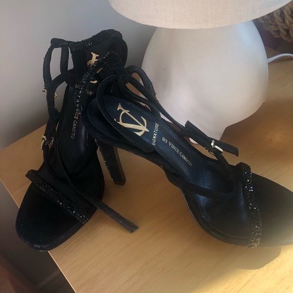 Shoes - Picture 2 of 2